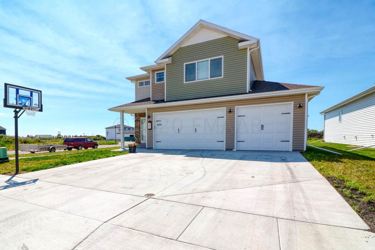 5290 10TH Street - Photo 1