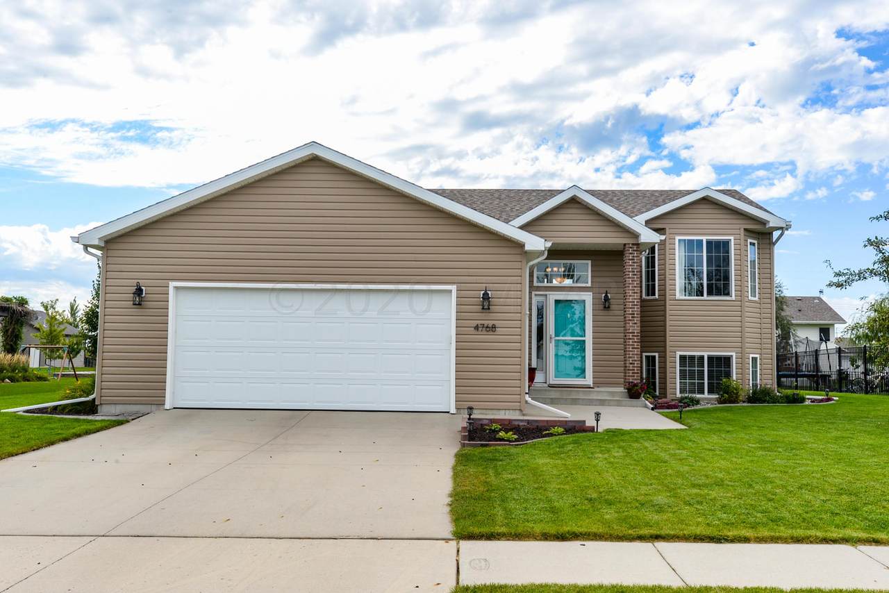 4768 Lavonne Court - Photo 1