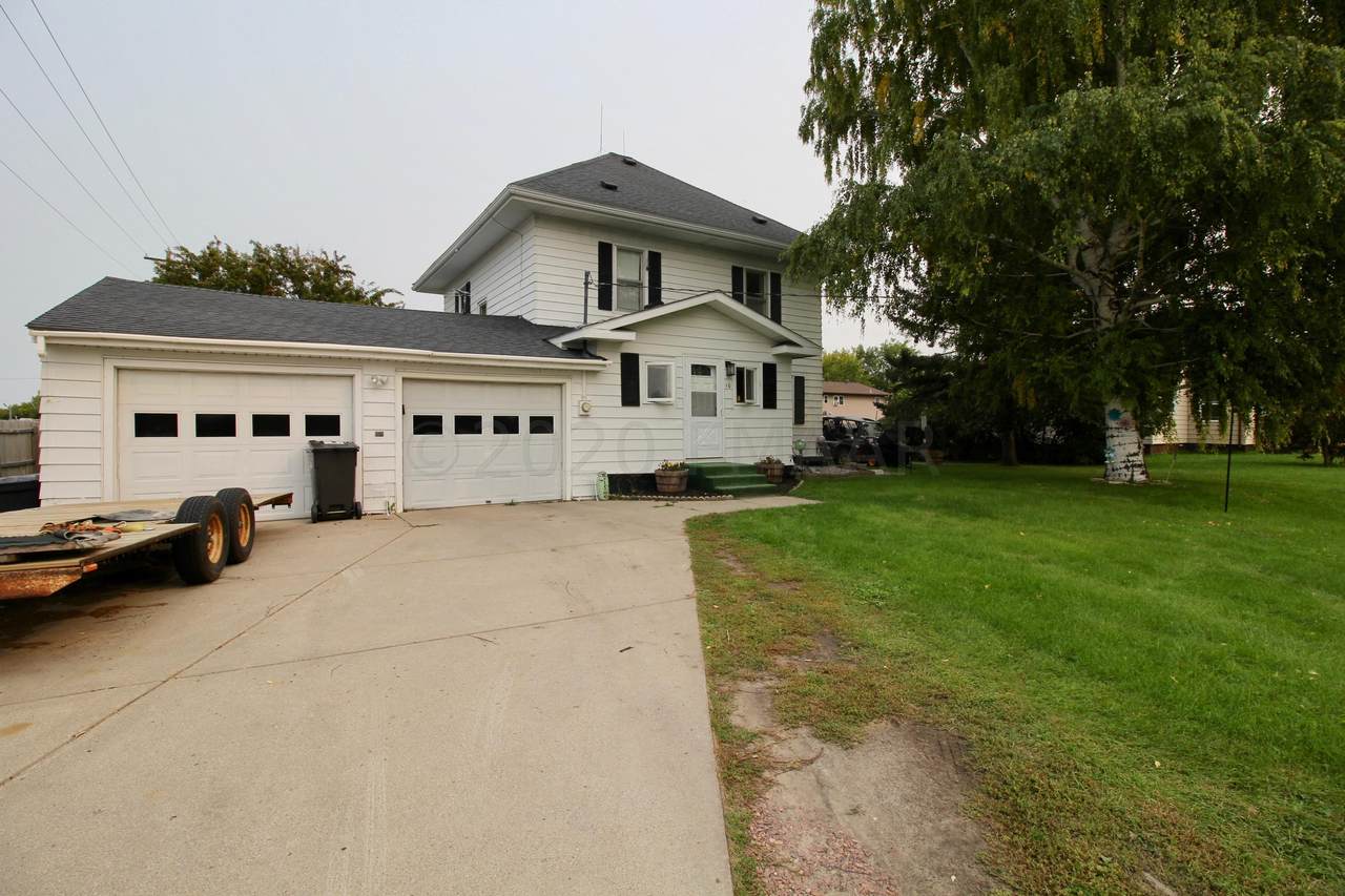 10 Eglon Avenue - Photo 1