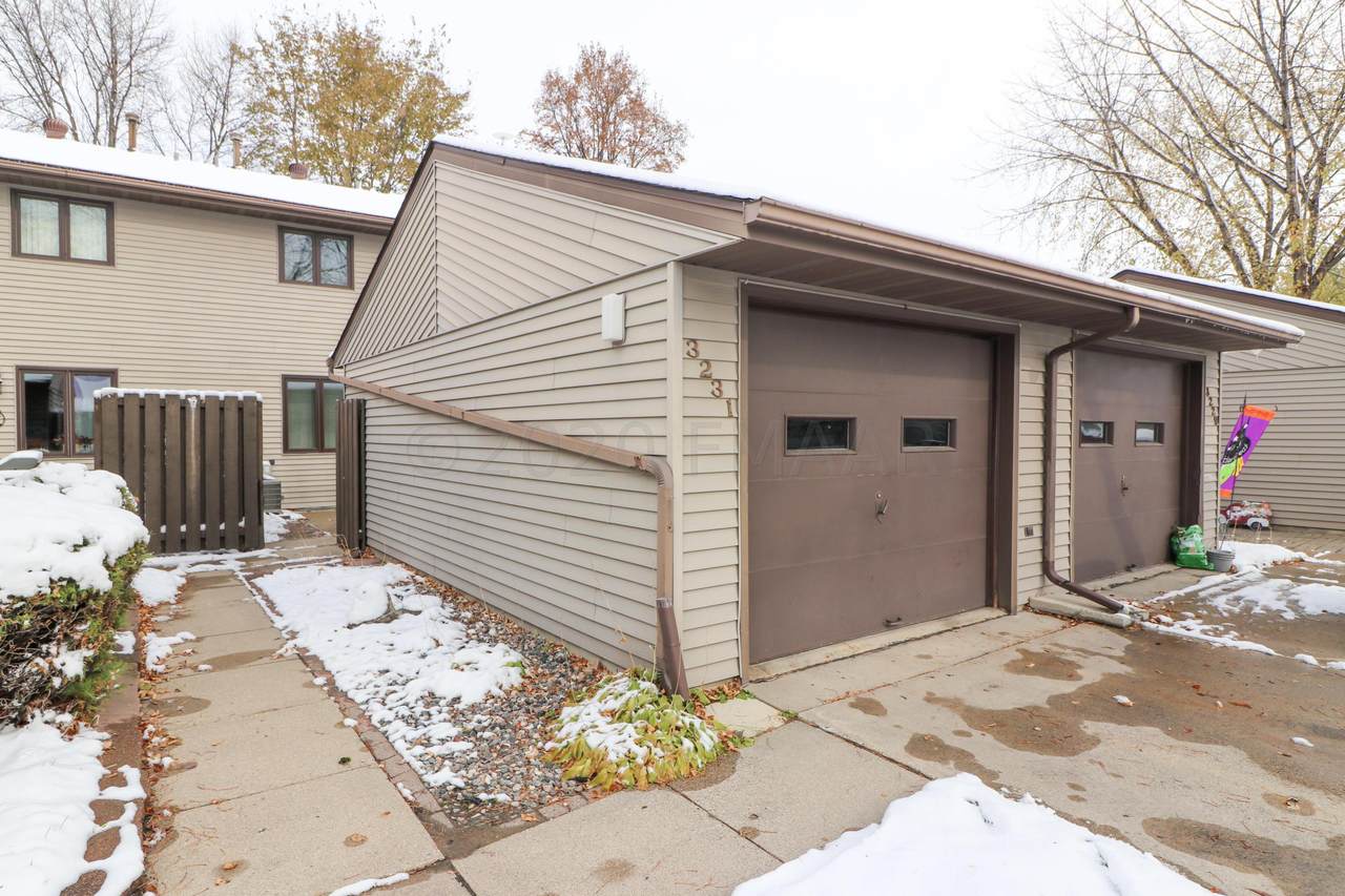 3231 Cherry Lane - Photo 1
