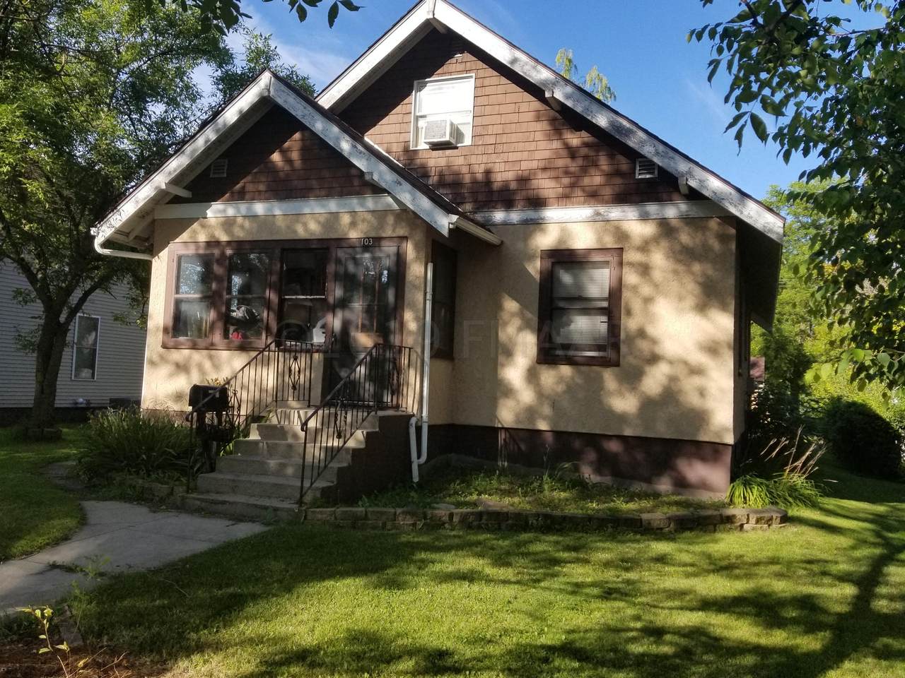 103 3RD Street - Photo 1