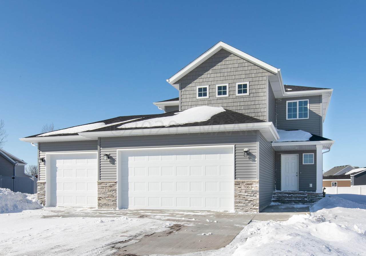 706 Woodbridge Drive - Photo 1