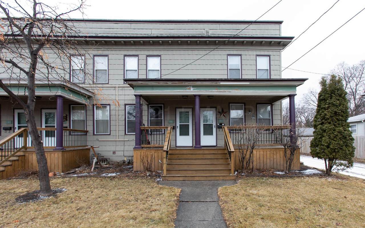 816 8TH Street - Photo 1