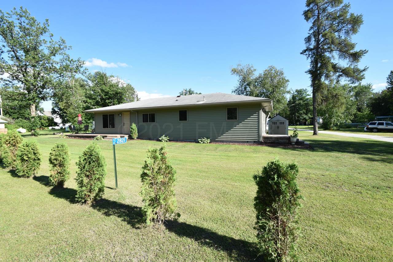 2821 Riverview Drive - Photo 1