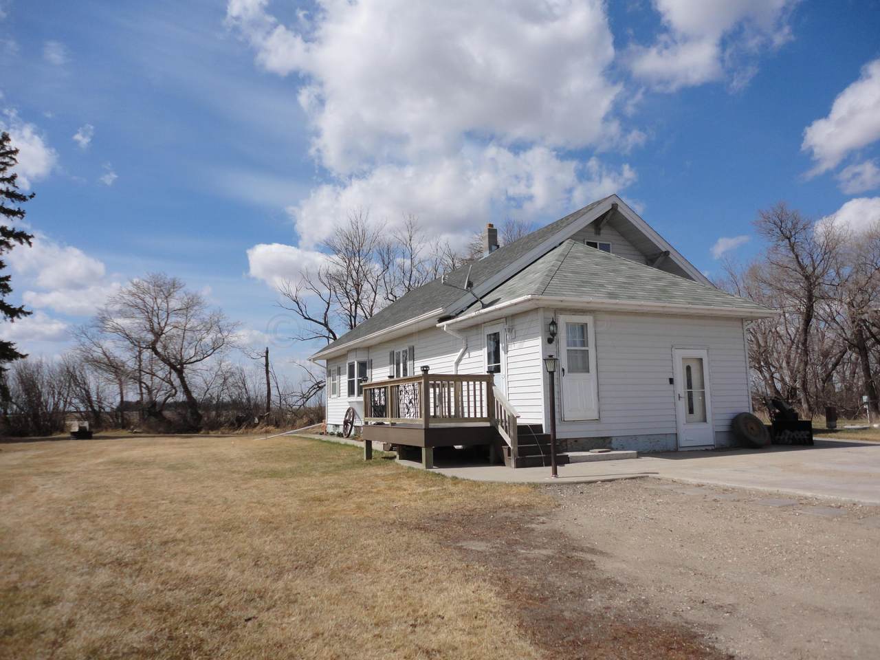 11221 79TH Street - Photo 1