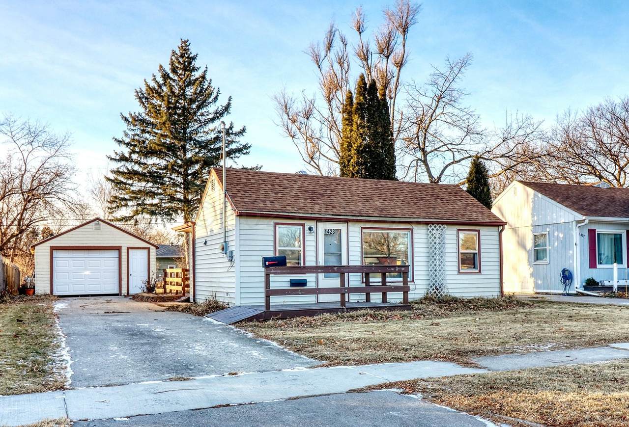 1423 15 TH Street - Photo 1