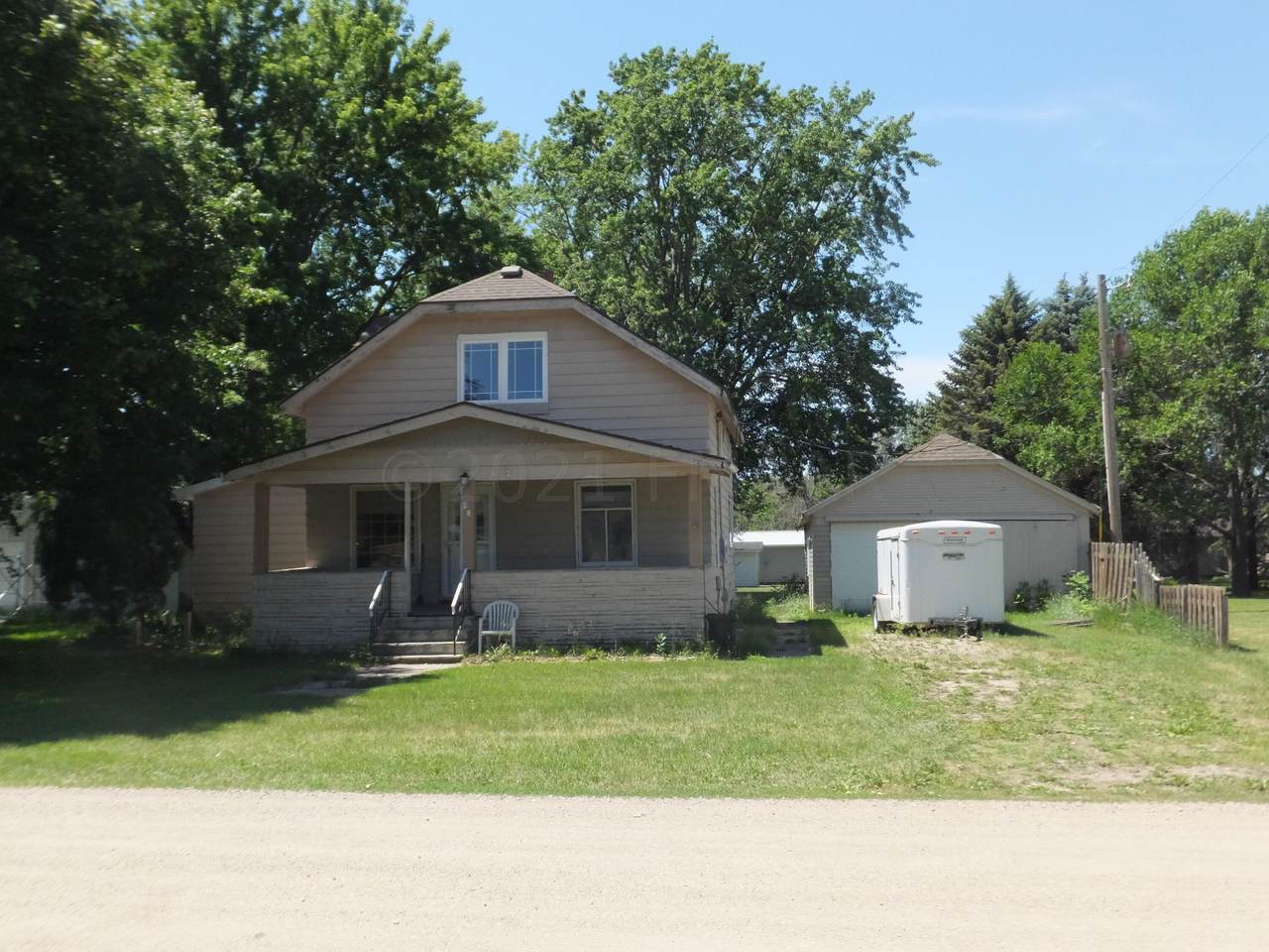 28 6 Street - Photo 1
