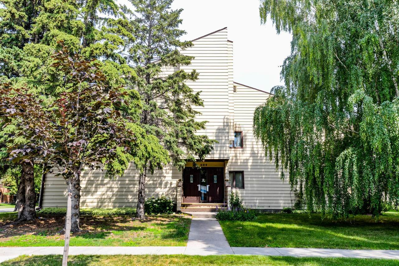 804 10 Street - Photo 1
