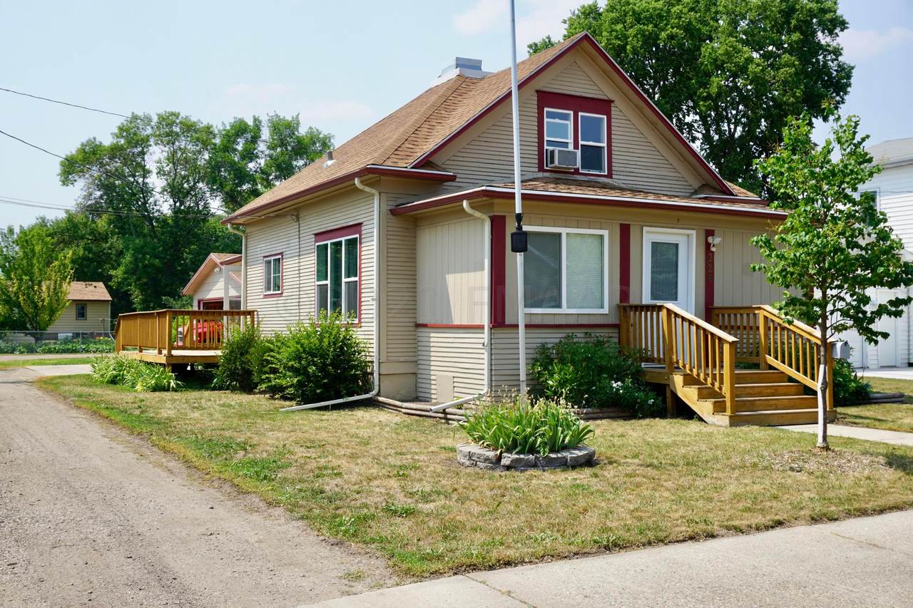 226 7TH Avenue - Photo 1