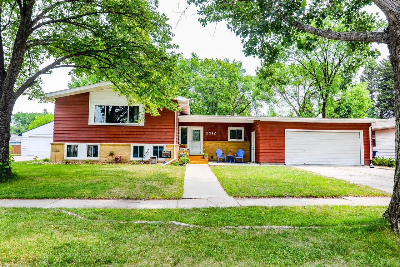 2312 6TH Street - Photo 1