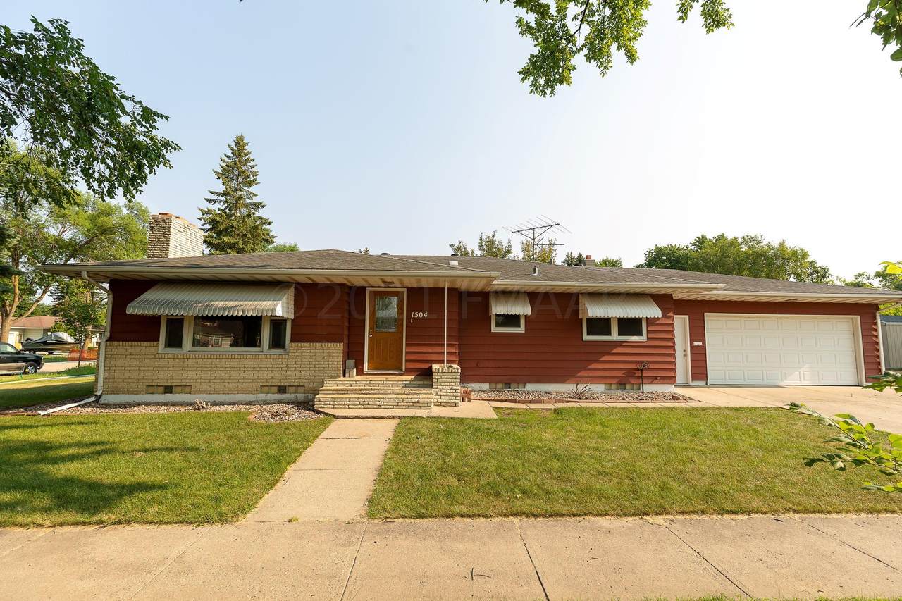 1504 18TH Avenue - Photo 1