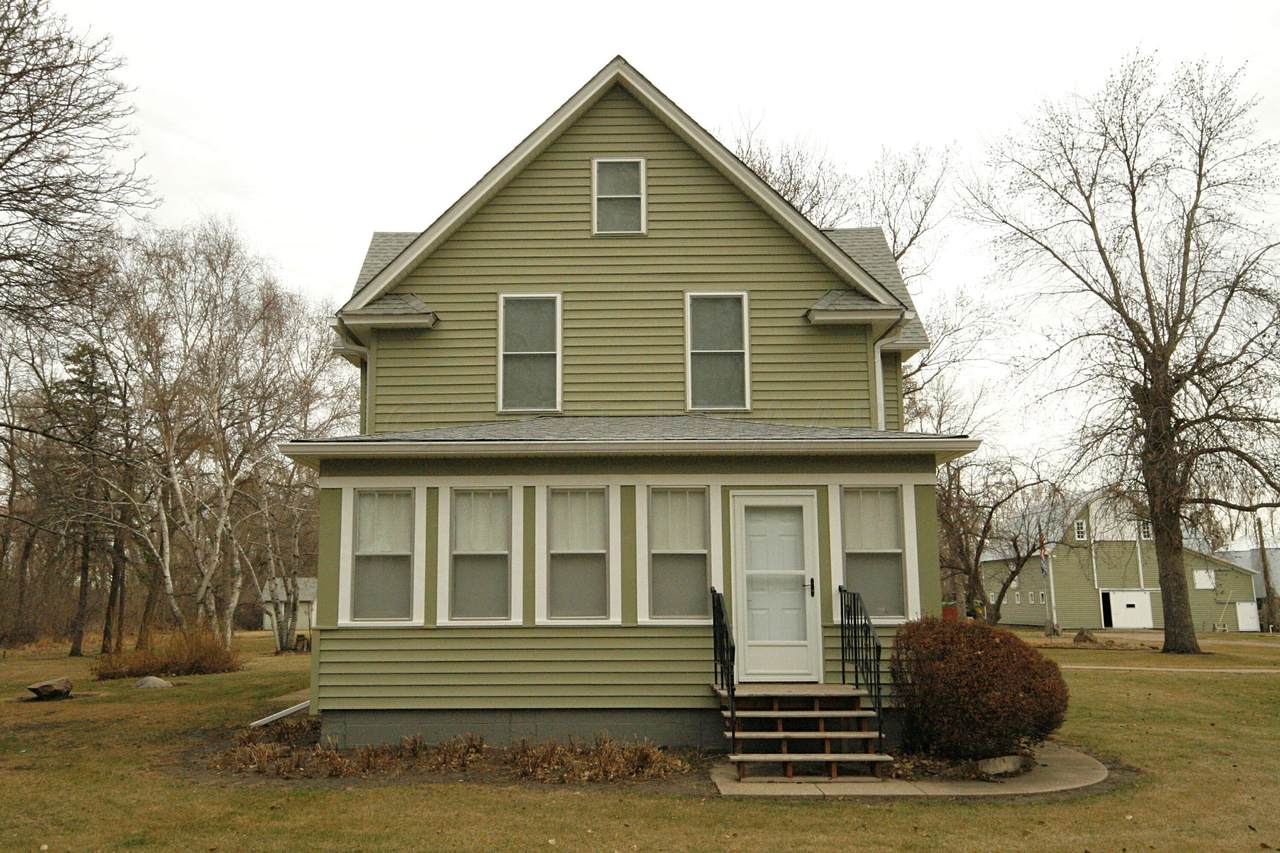 15857 10TH Street - Photo 1