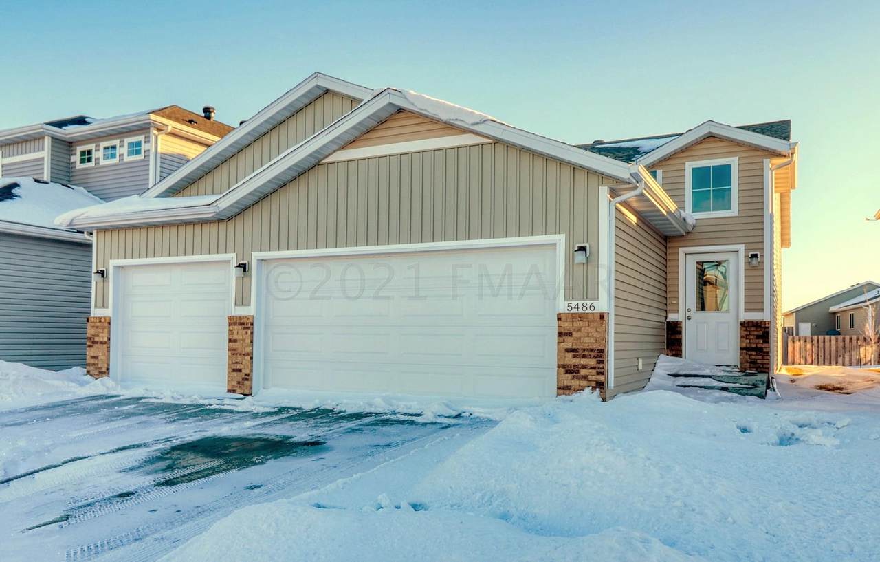 5486 Justice Drive - Photo 1