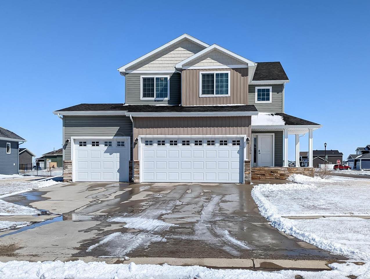 1206 Commander Drive - Photo 1