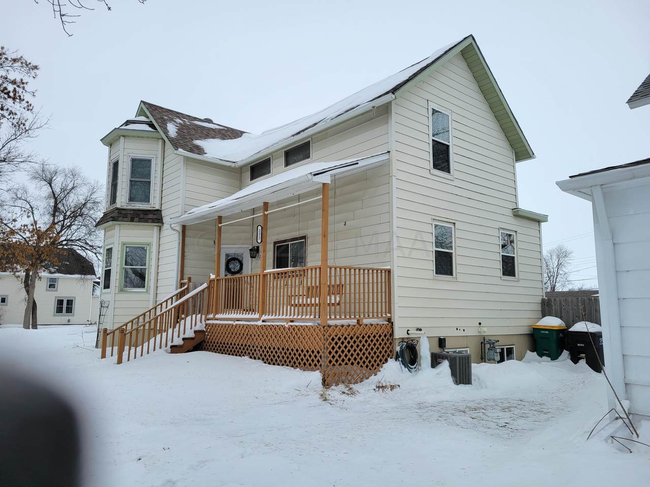 222 Langer Avenue - Photo 1