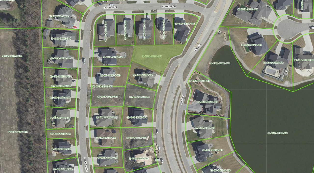 3652 4 Street - Photo 1