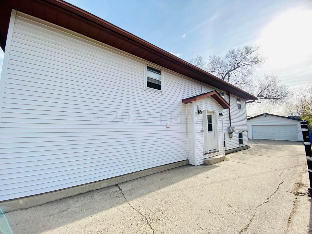 406 23RD Street - Photo 1