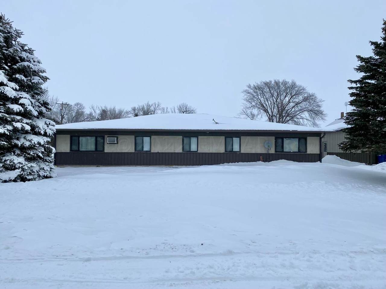 406 5TH Avenue - Photo 1