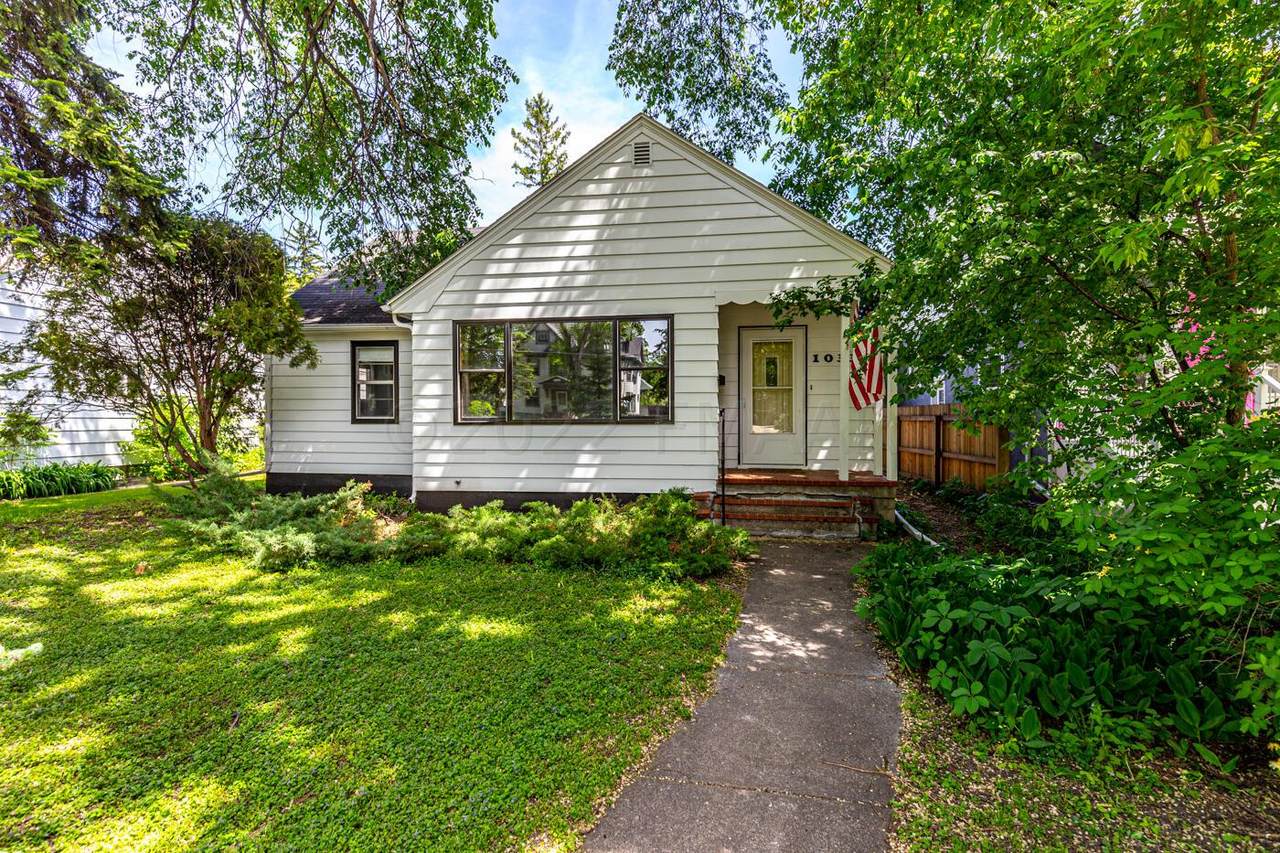 1033 Broadway - Photo 1