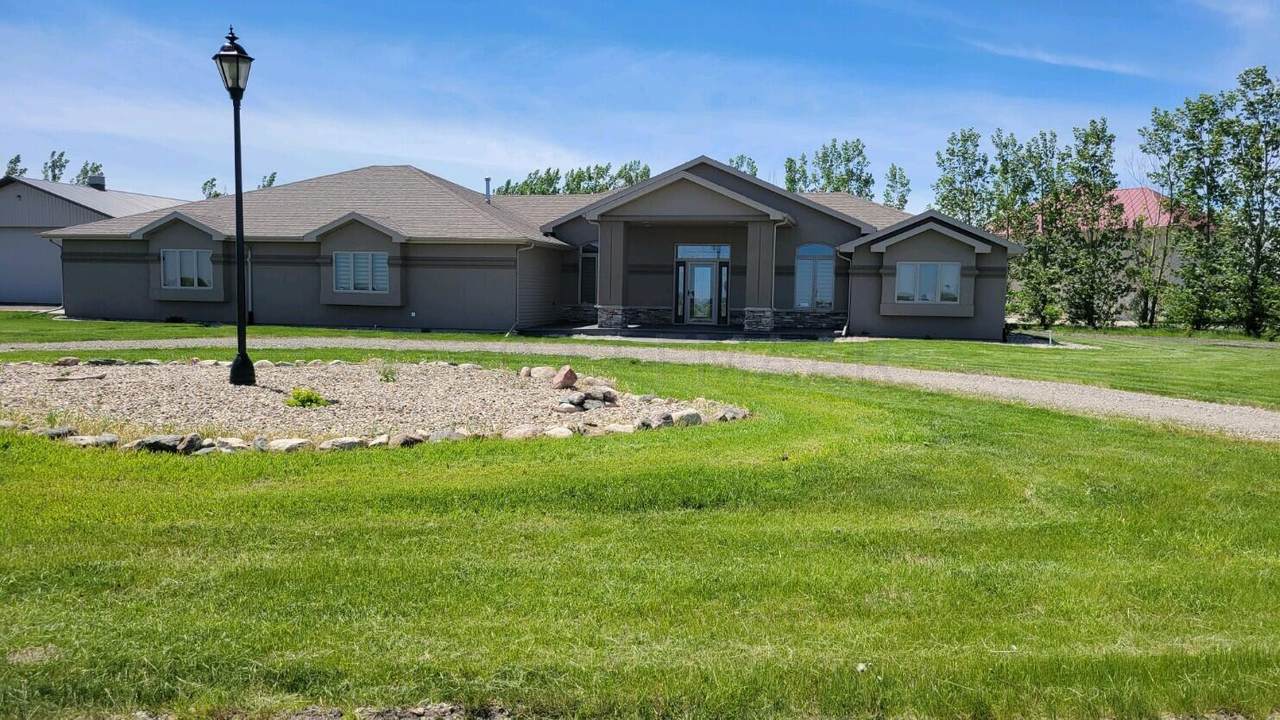 16496 42 Street - Photo 1