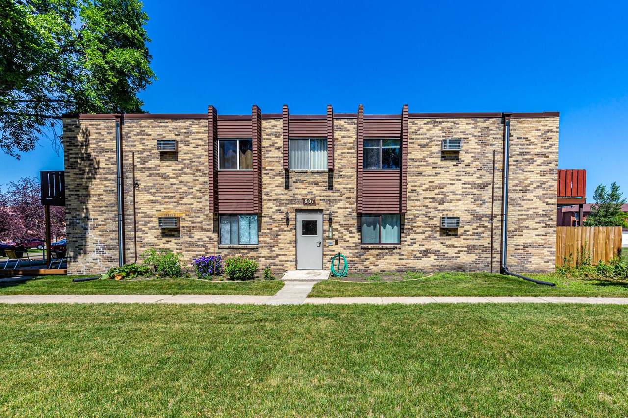 801 32 Avenue - Photo 1