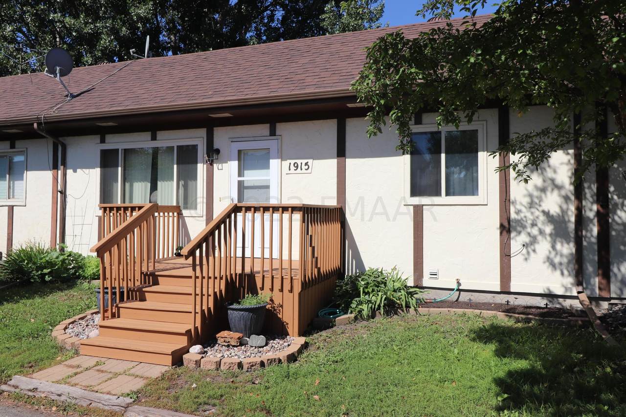 1915 18TH Avenue - Photo 1