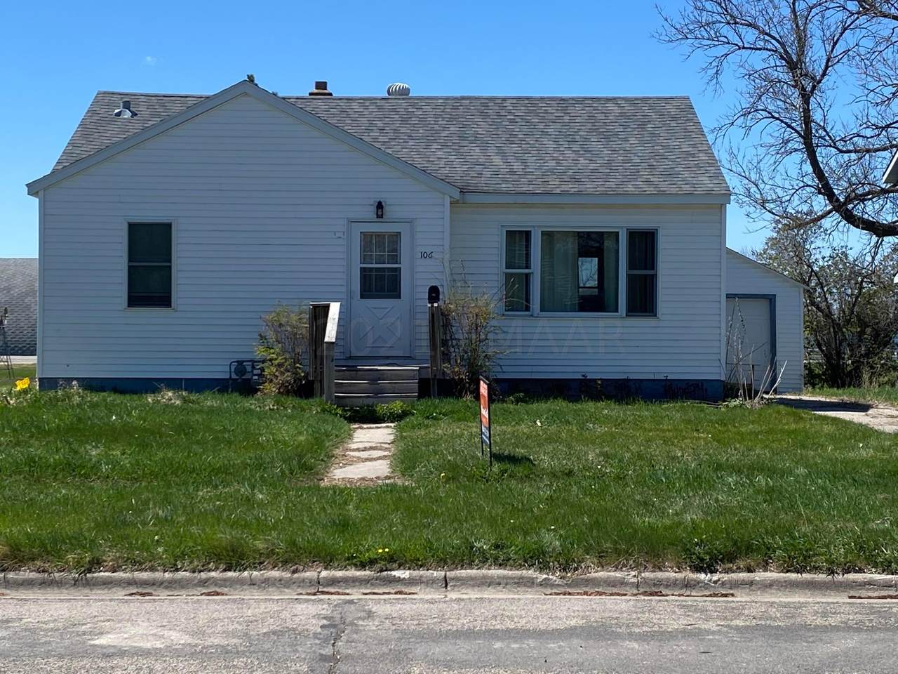 106 S 4Th Street - Photo 1