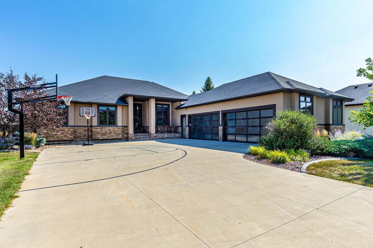 3873 2 Street - Photo 1