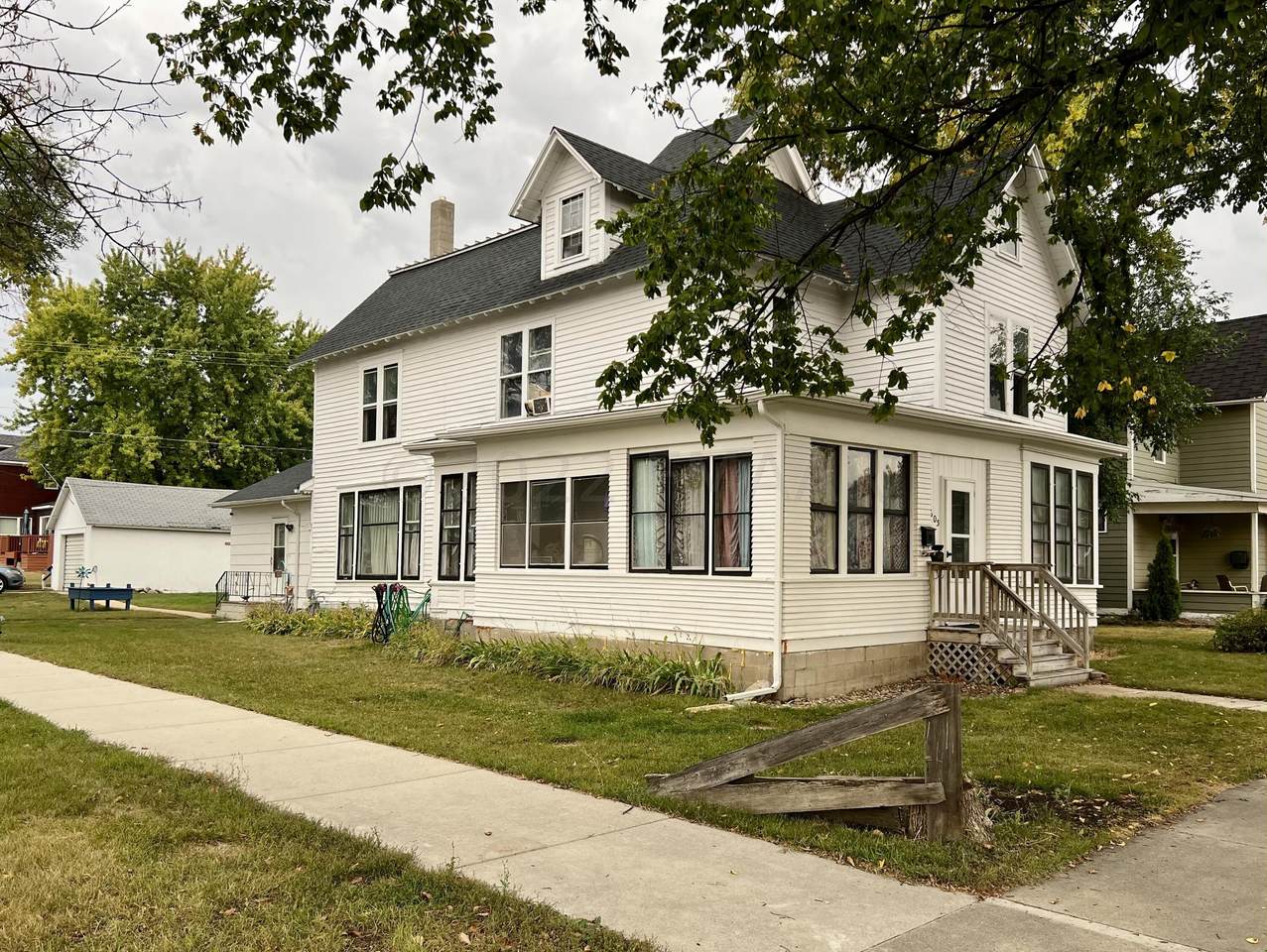 605 Central Avenue - Photo 1