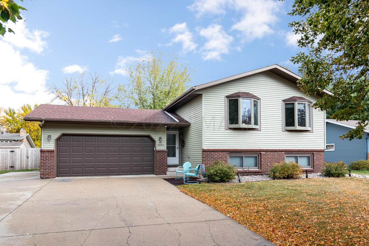 3301 Maple Street - Photo 1