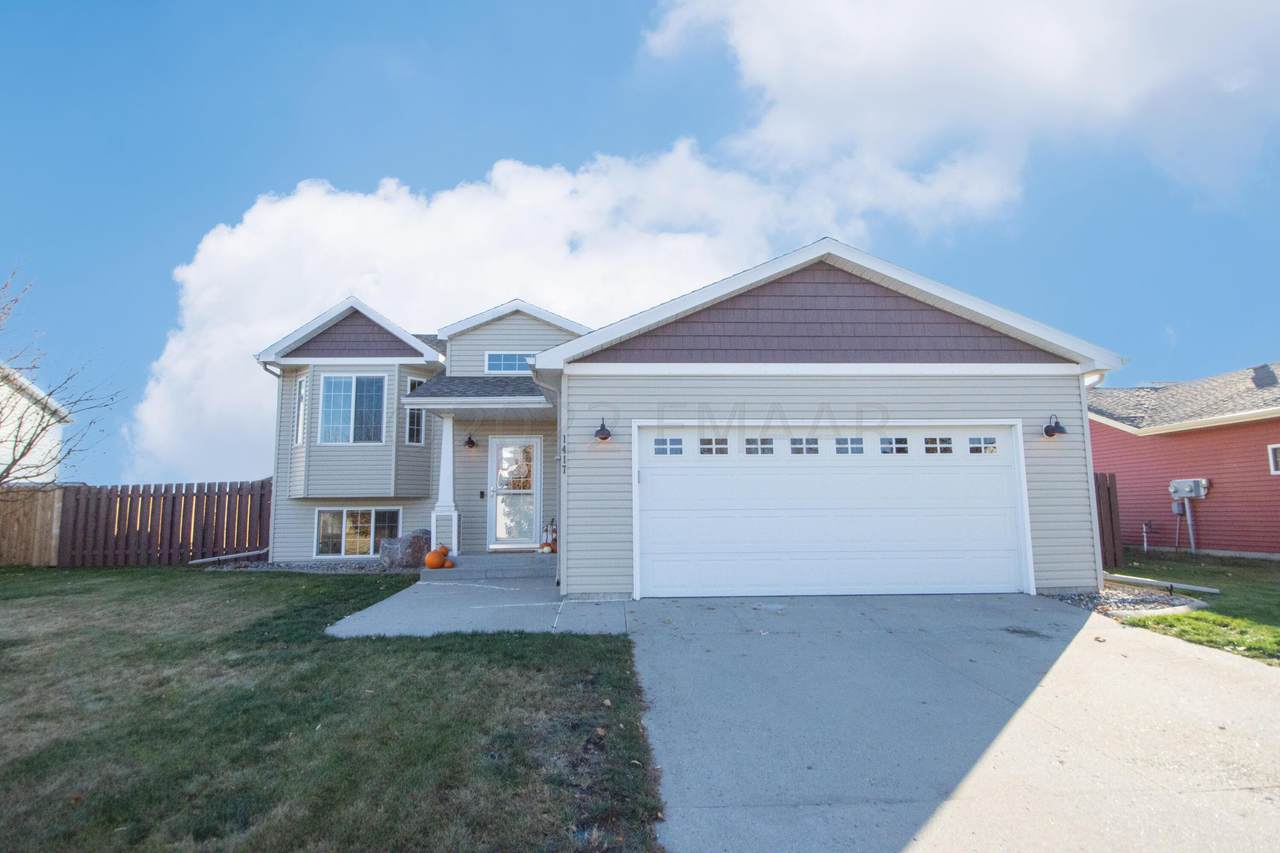 1417 41ST Avenue - Photo 1