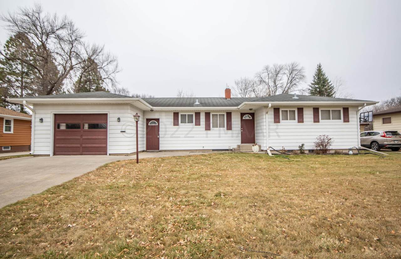 1010 River Drive - Photo 1