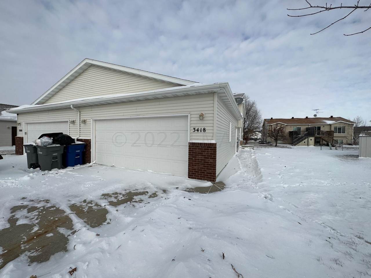 3418 10TH Street - Photo 1