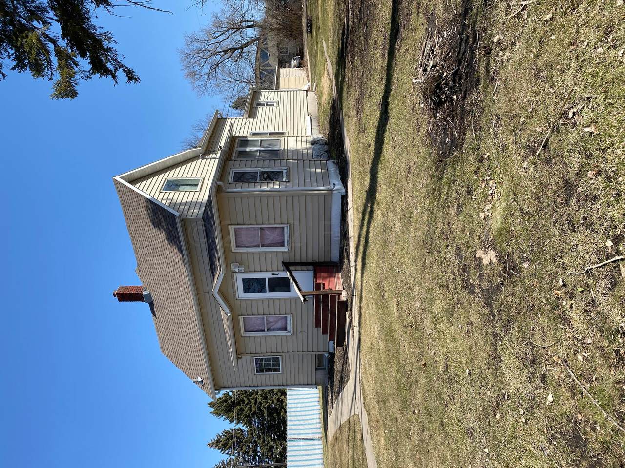 224 4TH Avenue - Photo 1