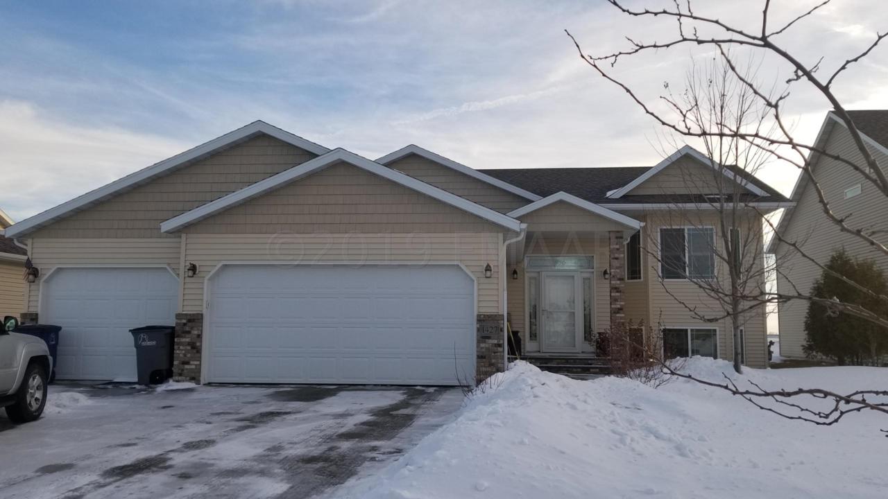 1427 46TH Avenue - Photo 1