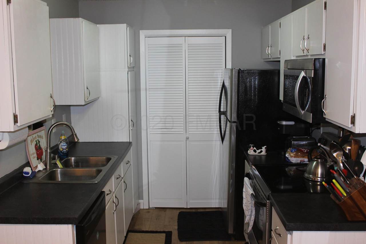 2256 30 1/2 Avenue - Photo 1