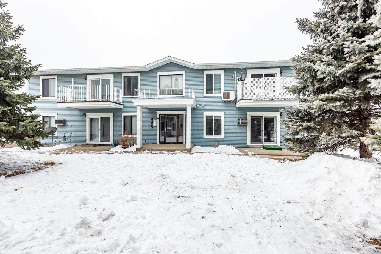 3325 15TH Avenue - Photo 1