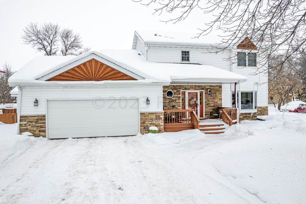 219 Herbert Street - Photo 1