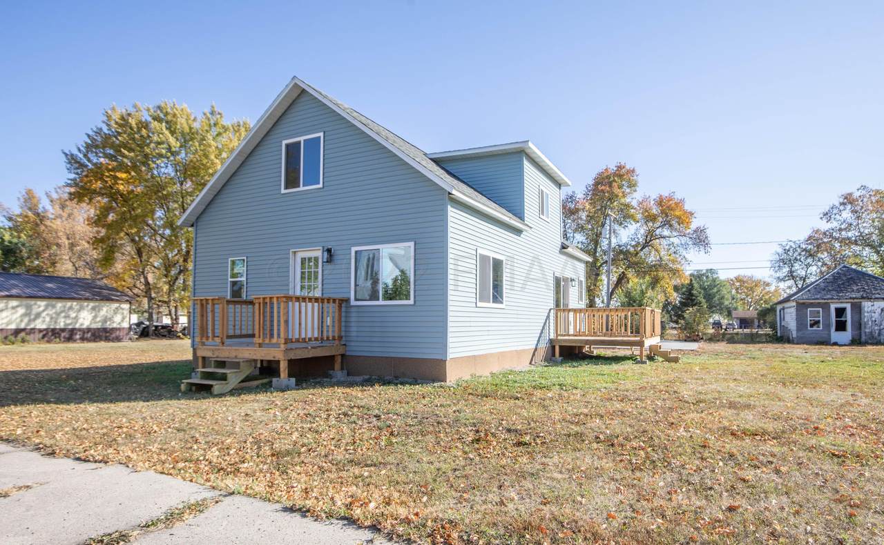 203 2ND Street - Photo 1