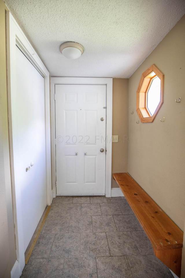 1622 4TH Avenue - Photo 1