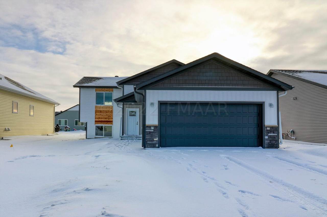 6025 78 Avenue - Photo 1