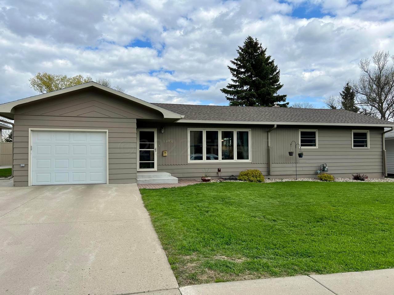 1224 Central Avenue - Photo 1