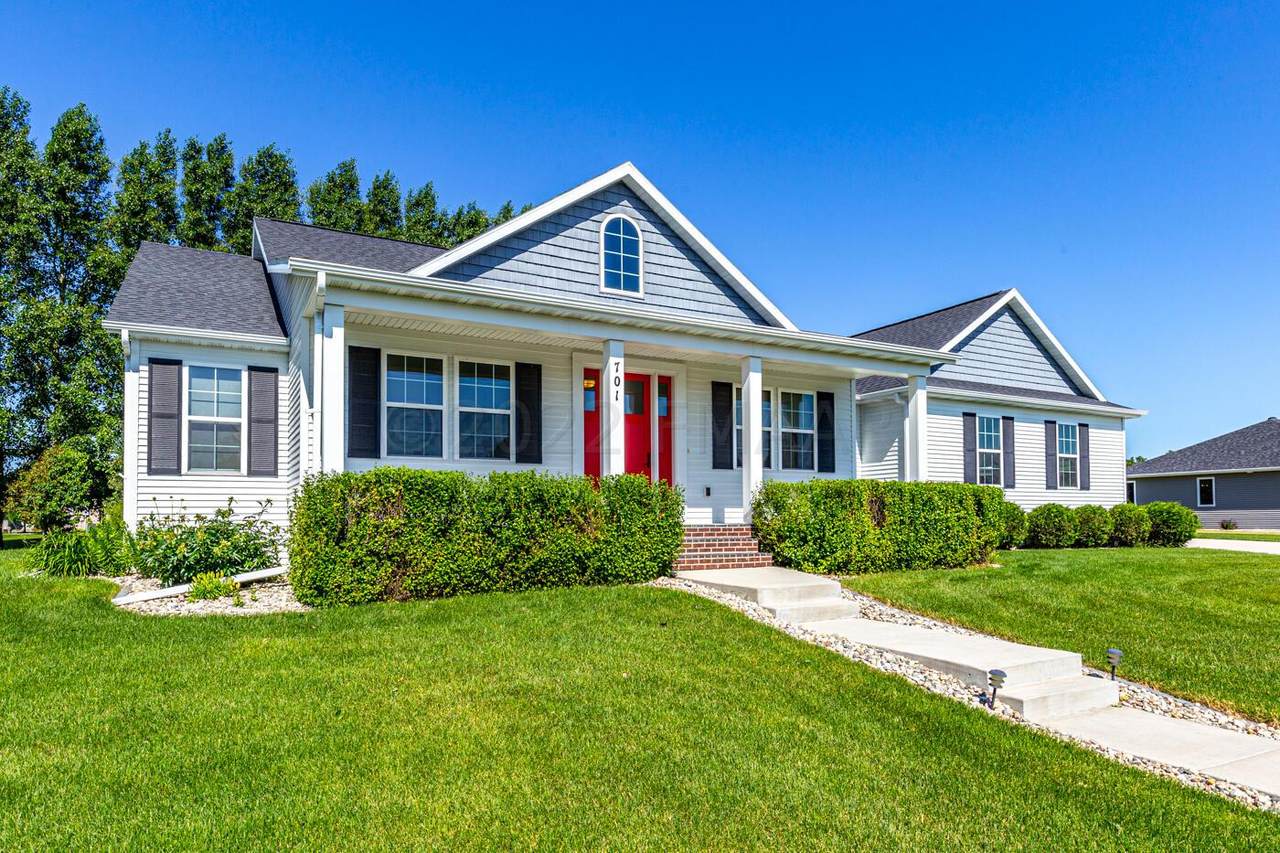 701 Willow Bend Drive - Photo 1