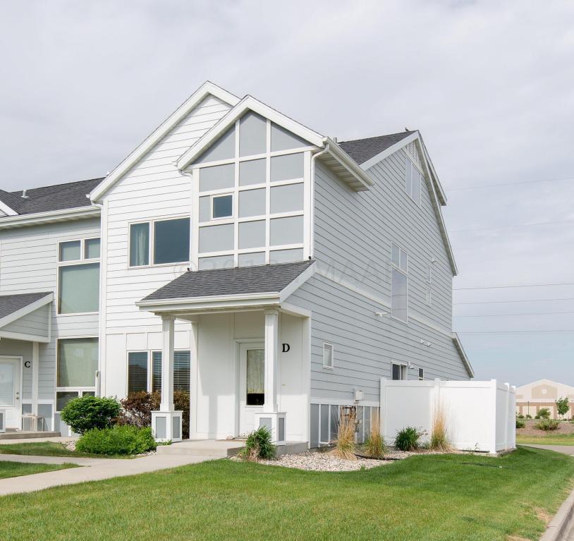 4398 46TH Avenue - Photo 1