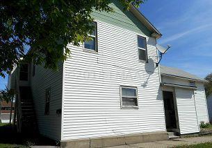 421 2ND Street - Photo 1