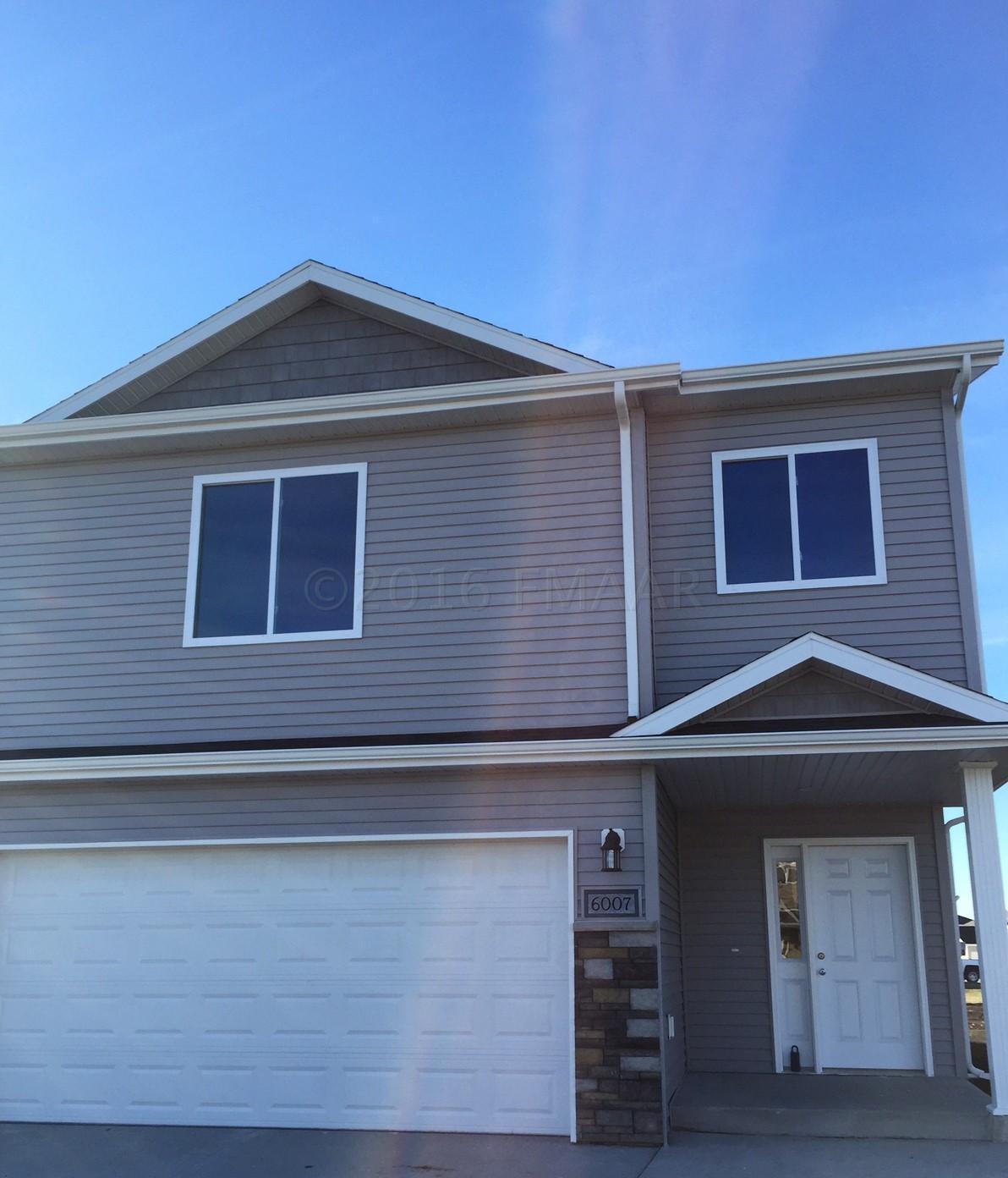 6054 14 Street - Photo 1