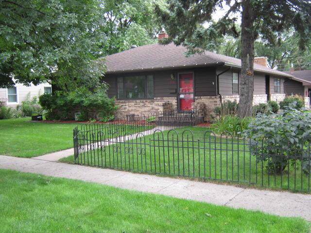 230 21ST Avenue - Photo 1