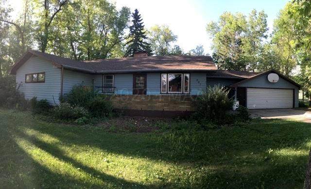 501 3 Street - Photo 1