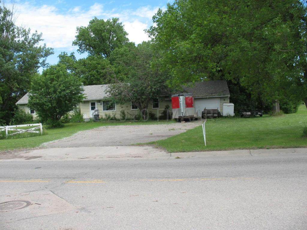 2724 12TH Avenue - Photo 1