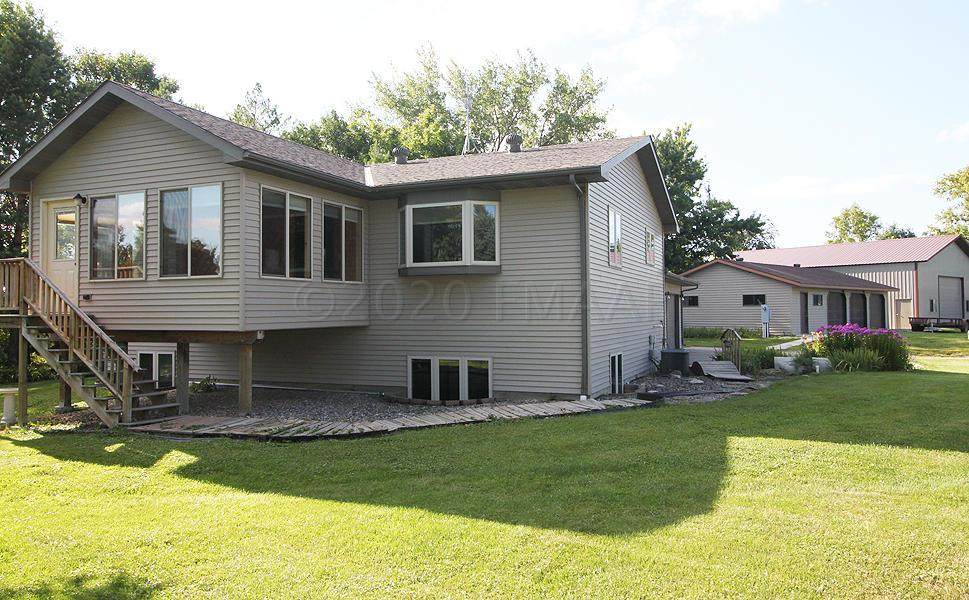 21807 135 Avenue - Photo 1